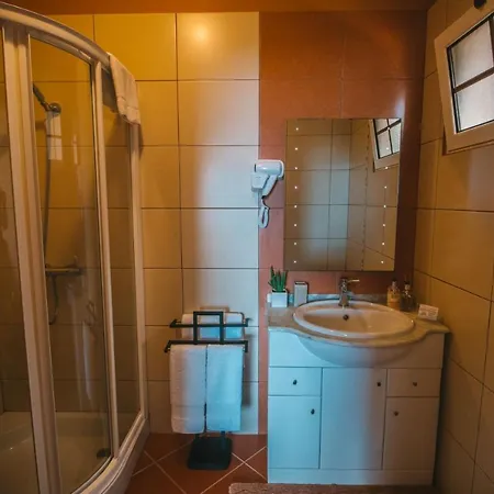 Quinze - Luxurious 3 Bedroom With Private Pool And Games & Amazing Views