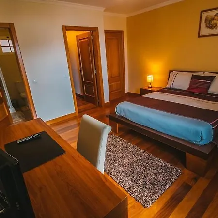 Vila Quinze - Luxurious 3 Bedroom With Private Pool And Games & Amazing Views Ponta Delgada (Madeira)