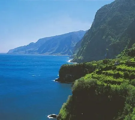 Quinze - Luxurious 3 Bedroom With Private Pool And Games & Amazing Views Vila Ponta Delgada (Madeira)