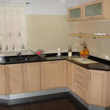 Quinze - Luxurious 3 Bedroom With Private Pool And Games & Amazing Views