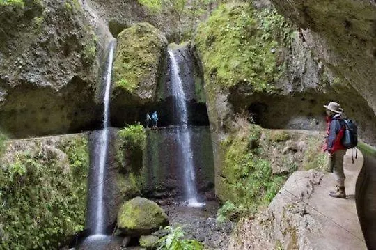 Quinze - Luxurious 3 Bedroom With Private Pool And Games & Amazing Views פונטה דלגדה